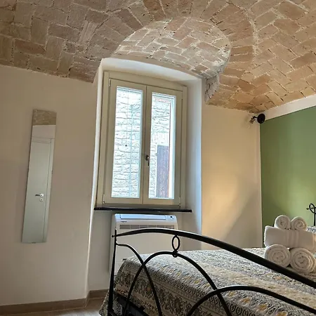 Il Il Podesta Penzion Garbagna